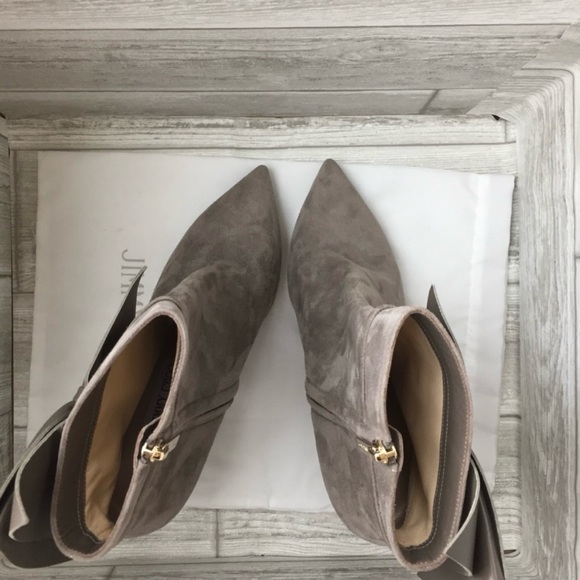 Auth Jimmy Choo Kassidy Suede Booties Bow Pointed Toe Ankle Boots Stilettos 39.5 - Picture 7 of 16